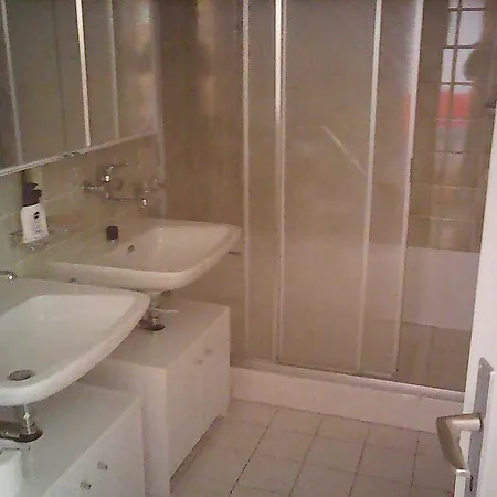 Ferienwohnung Chesa Zundra Apartment